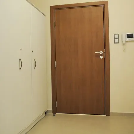 Derelli Elegance Apartamento Sófia