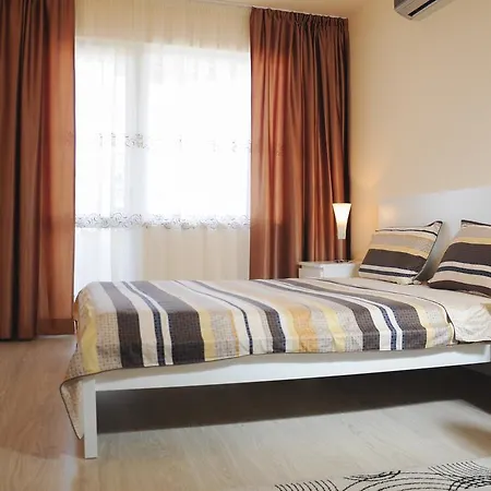Derelli Elegance Apartment